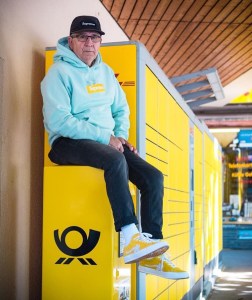 curator blog streetwear outfits