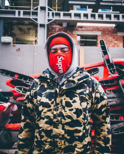 curator blog streetwear outfits