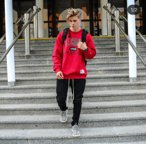 curator blog streetwear outfits