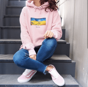 curator blog streetwear outfits