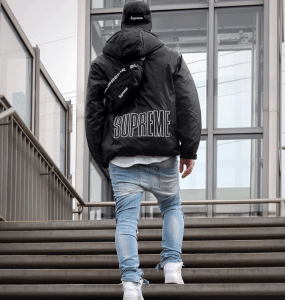 curator blog streetwear outfits