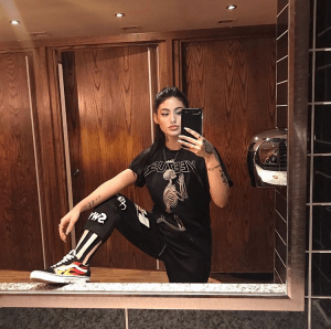 curator blog streetwear outfits