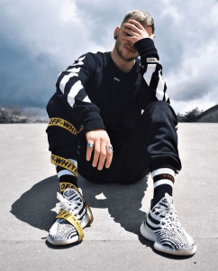 curator blog streetwear outfits