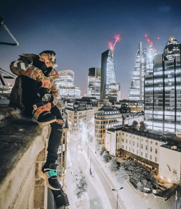 curator blog streetwear outfits