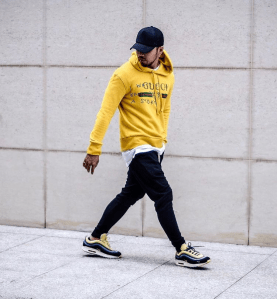 curator blog streetwear outfits