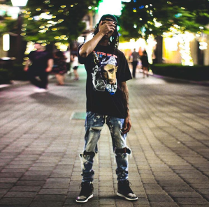 curator blog streetwear outfits